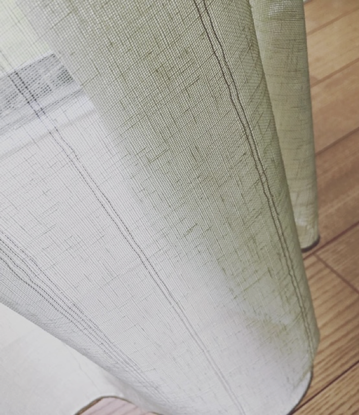 ナチュラルな素材感にこだわった綿麻の自然素材のカーテン
